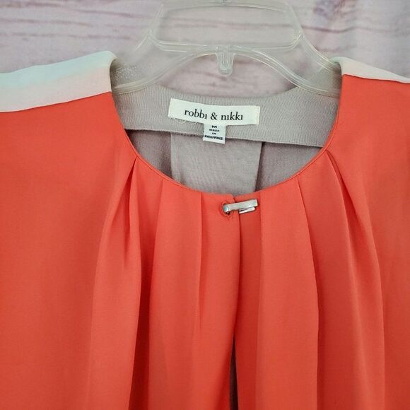 Robbi & Nikki Mixed Media Keyhole Blouse Shirt Top High Low Medium - Picture 3 of 6